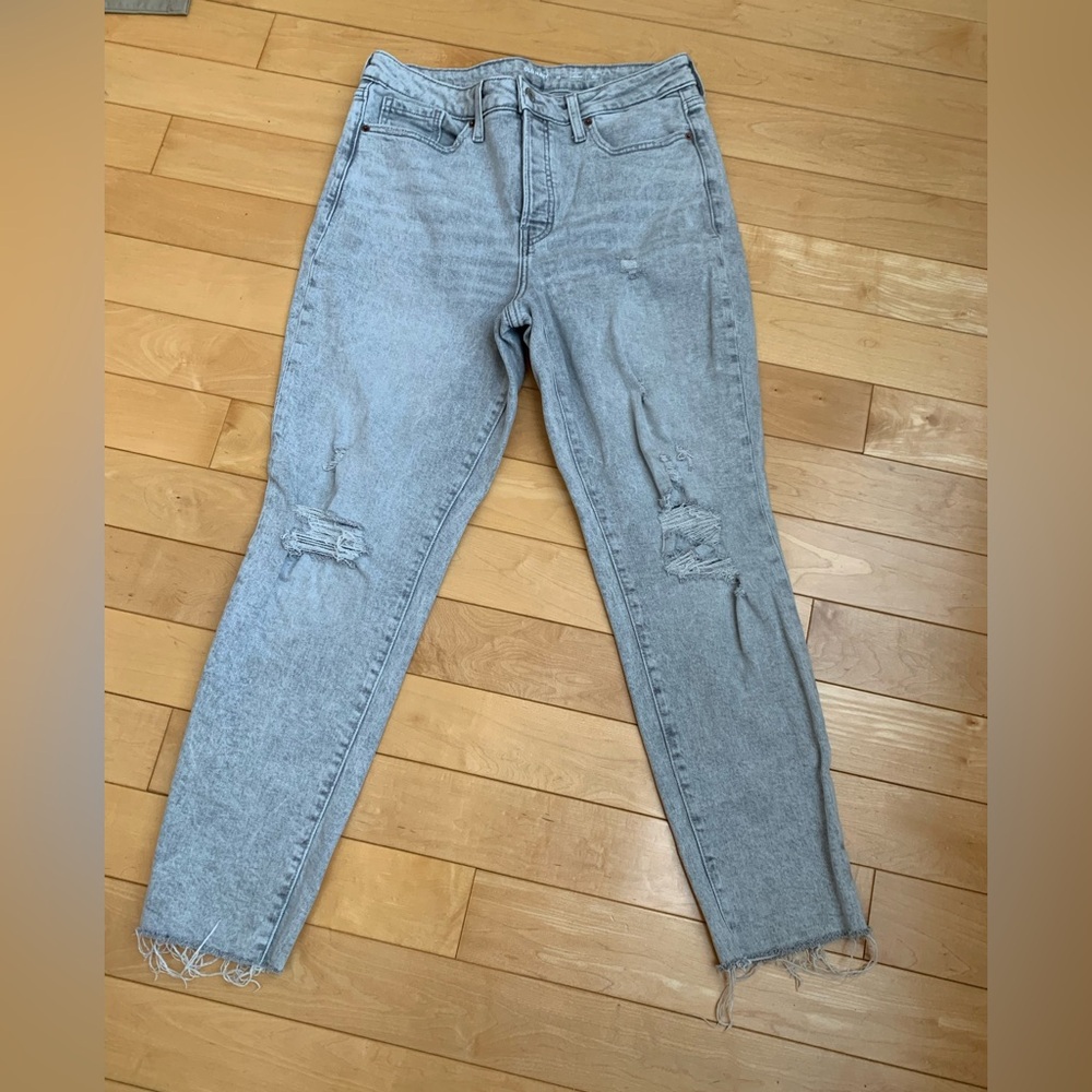 Old Navy Light Denim Jeans
Size 10